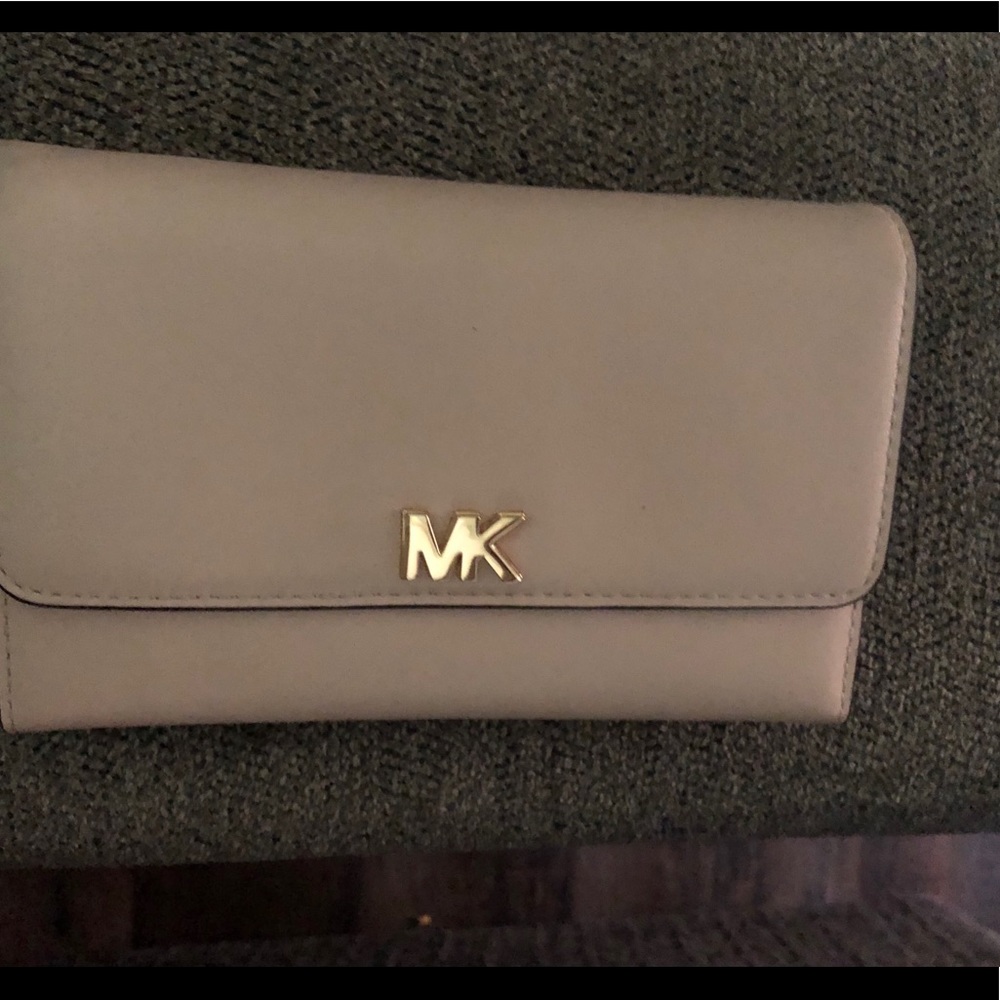 Michael Kors Wallets
